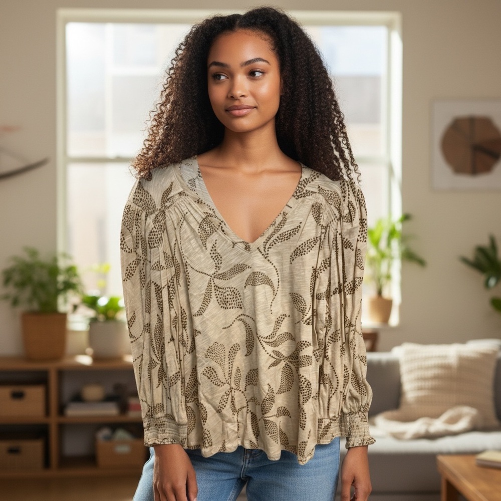 Democracy Women’s Beige and Bronze Floral Blouse Size PXL *208